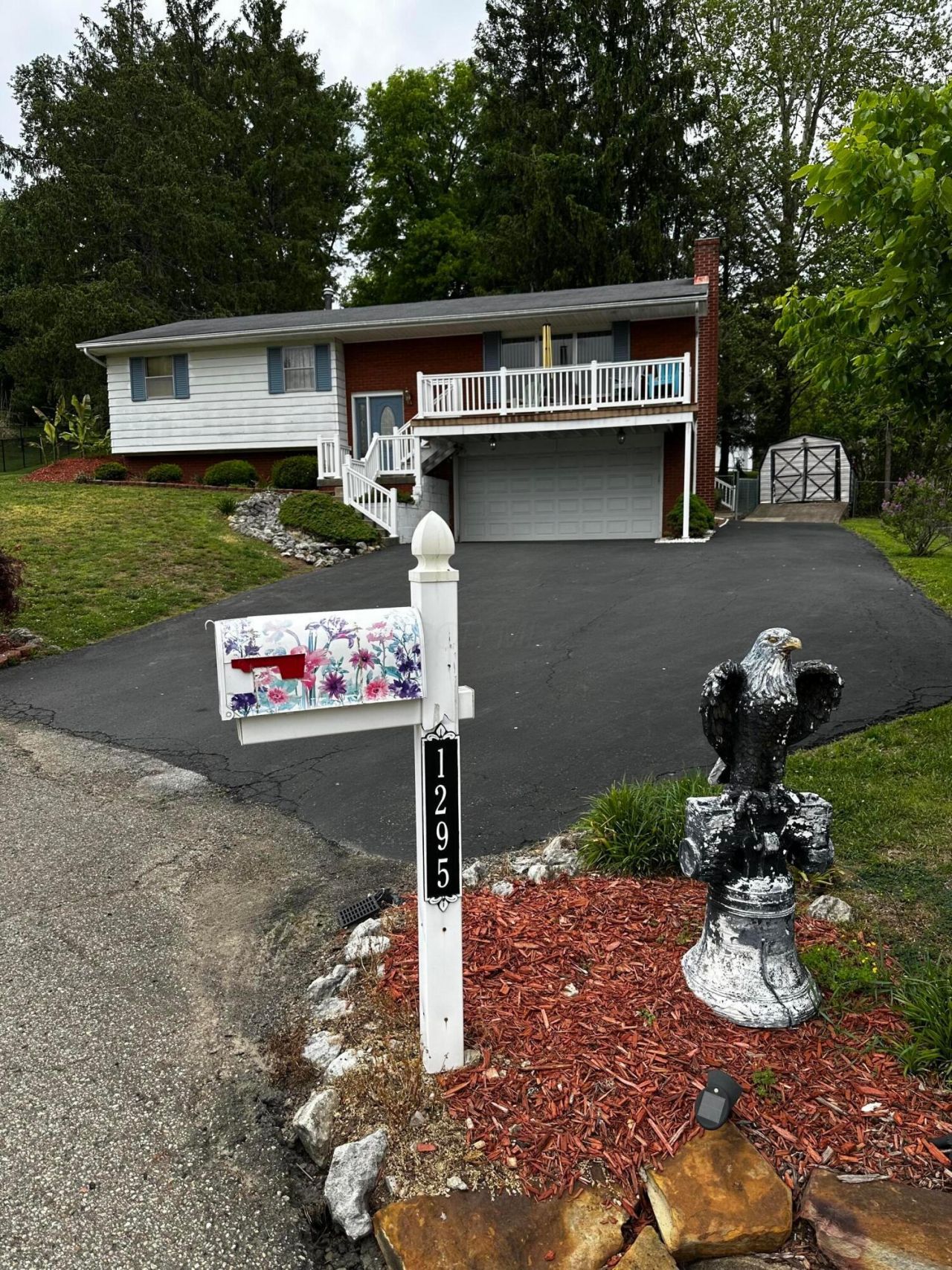 1295 Randall Court, Chillicothe, OH 45601 Main Photo