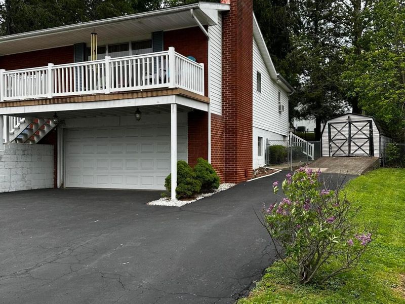 1295 Randall Court, Chillicothe, OH 45601 Photo 3