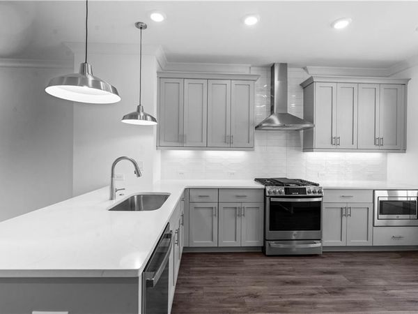 2852 Evanshire Avenue, Unit 114, Duluth, GA 30096