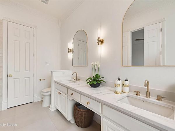 537 Lochngreen Trail, Arlington, TX 76012