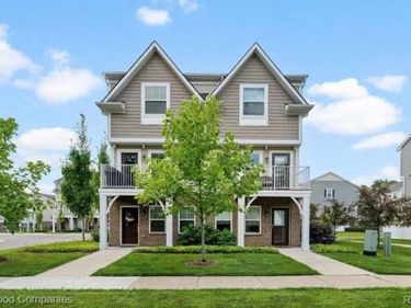 550 Parkdale Lane, Ferndale, MI 48220