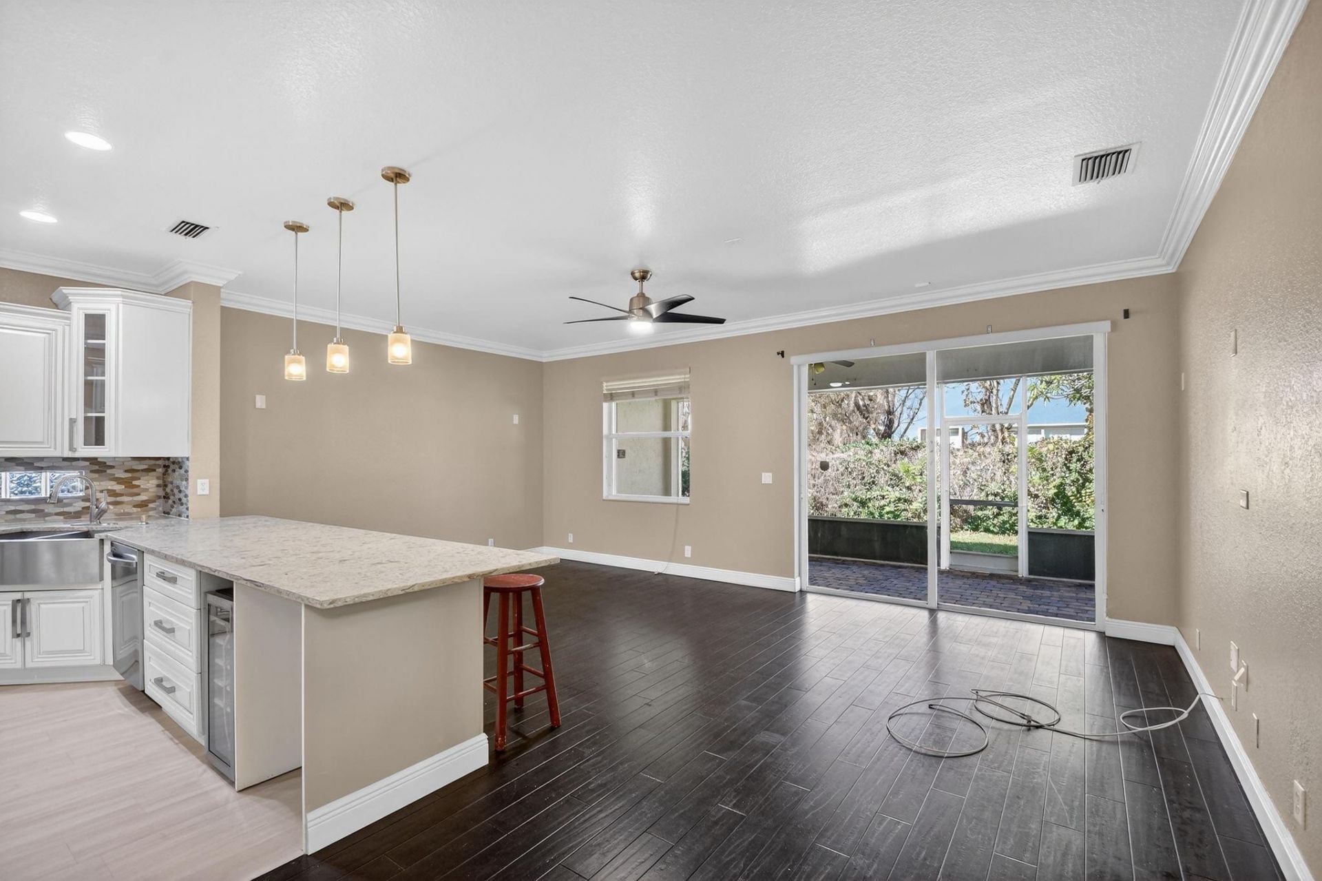 1007 Center Stone Ln, Riviera Beach, FL 33404 Photo