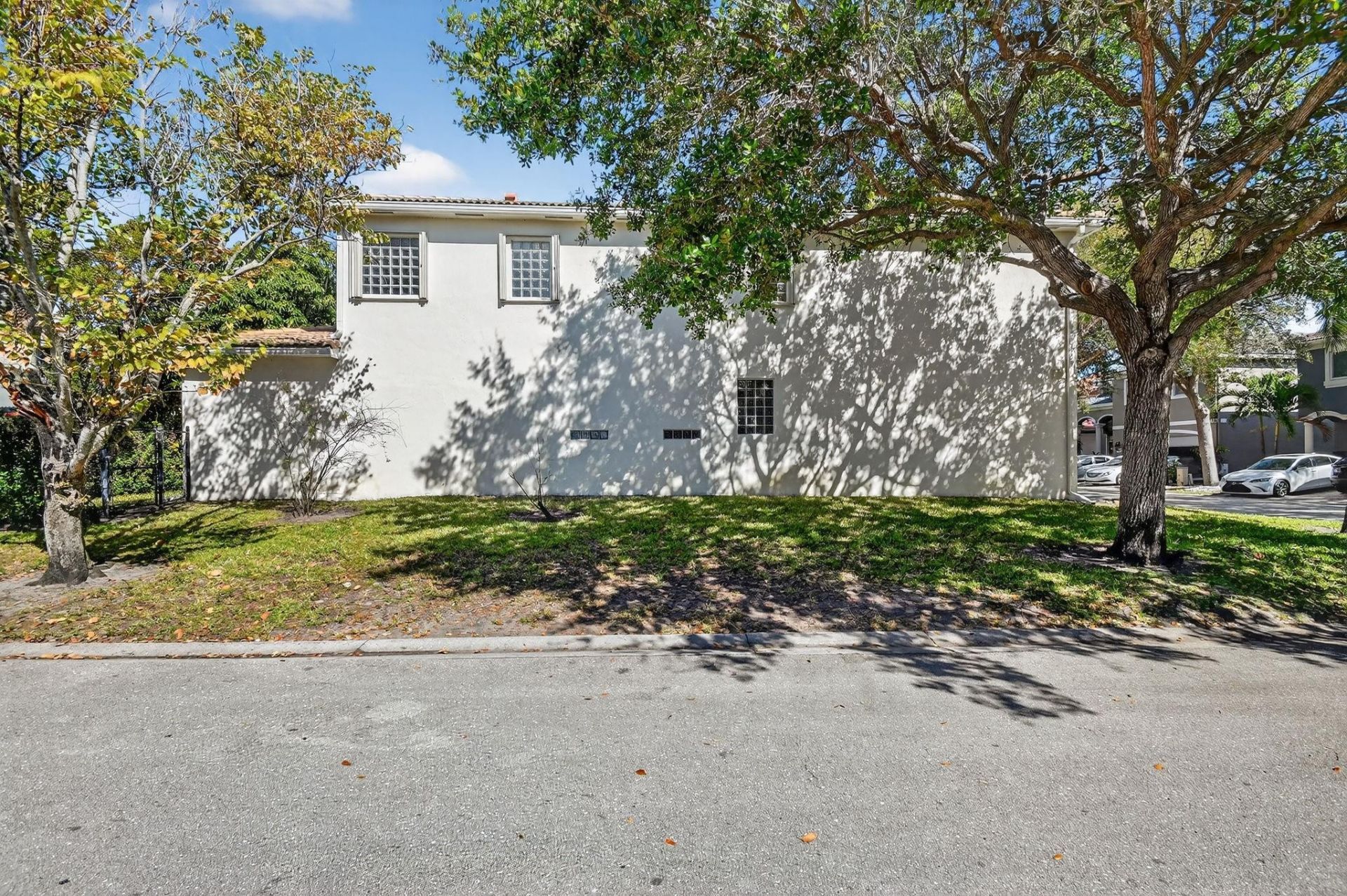 1007 Center Stone Ln, Riviera Beach, FL 33404 Photo
