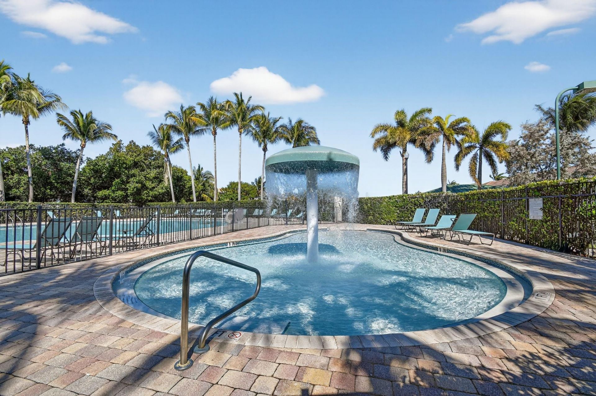 1007 Center Stone Ln, Riviera Beach, FL 33404 Photo