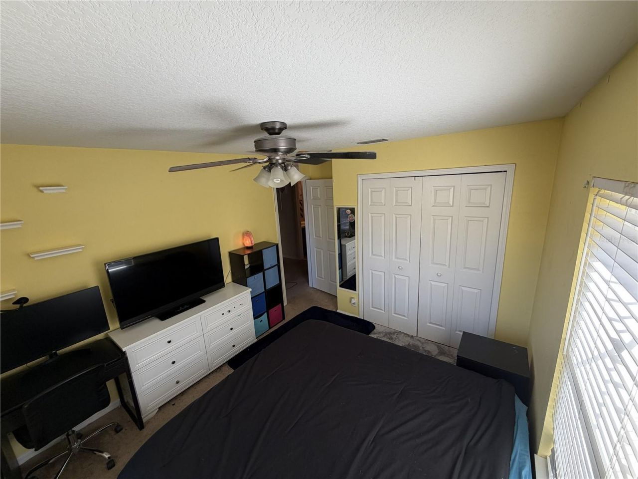 3858 Island Way, Saint Petersburg, FL 33705 Photo