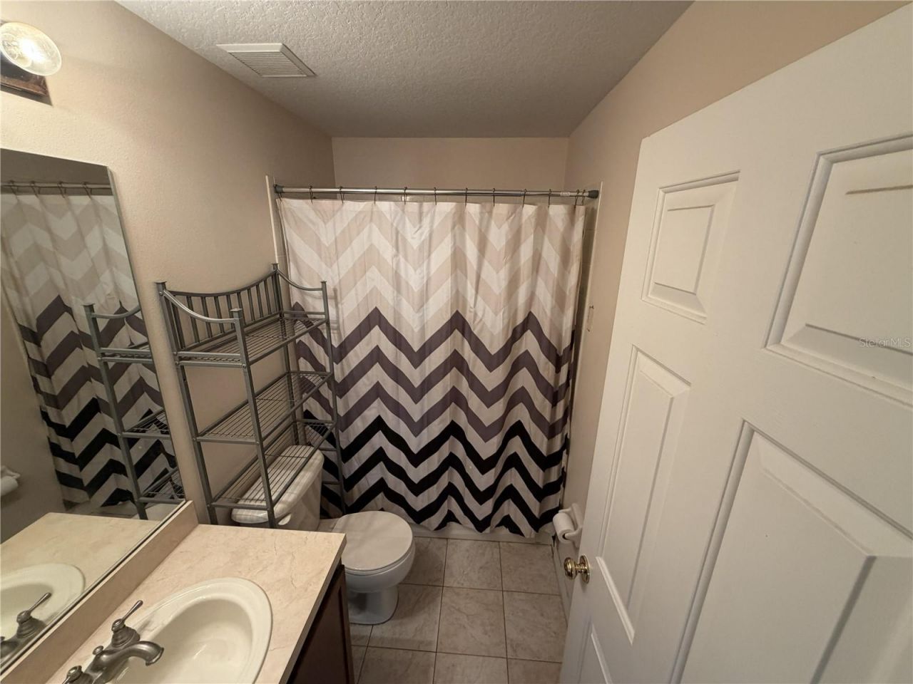 3858 Island Way, Saint Petersburg, FL 33705 Photo