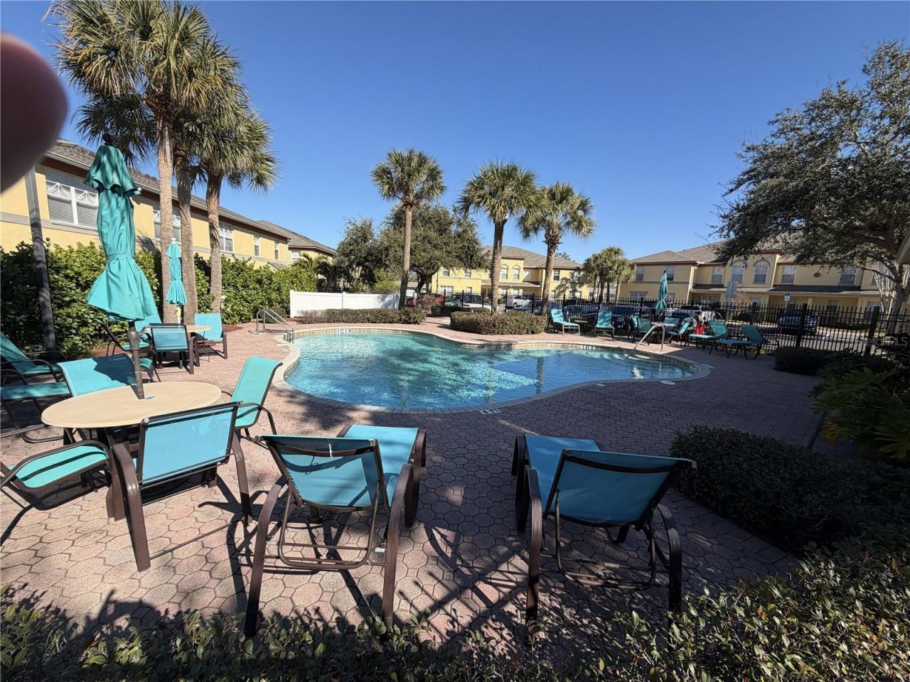 3858 Island Way, Saint Petersburg, FL 33705 Photo