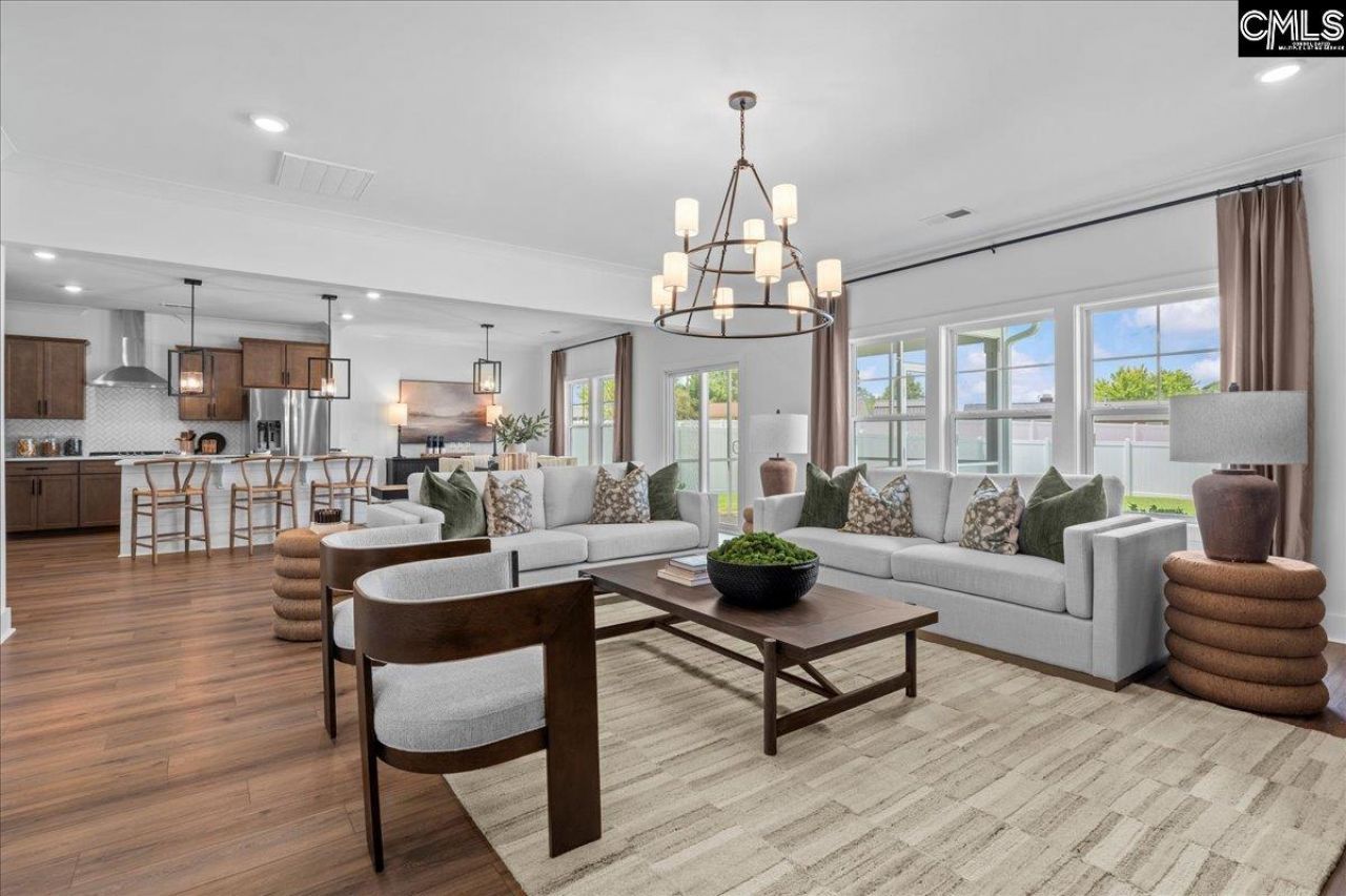 610 Griffon Drive  Photo 10