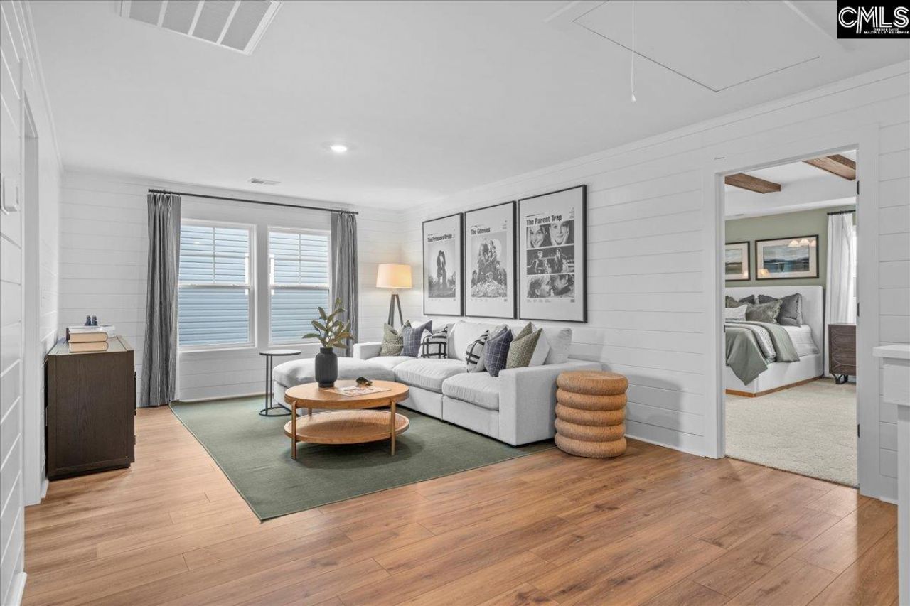 610 Griffon Drive  Photo 15