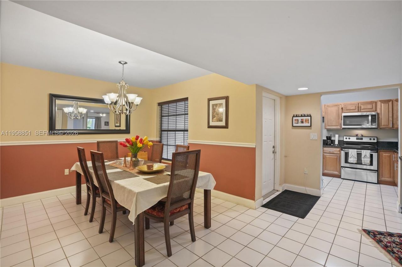 12930 SW 88th Ter, Unit A-104, Miami, FL 33186 Photo