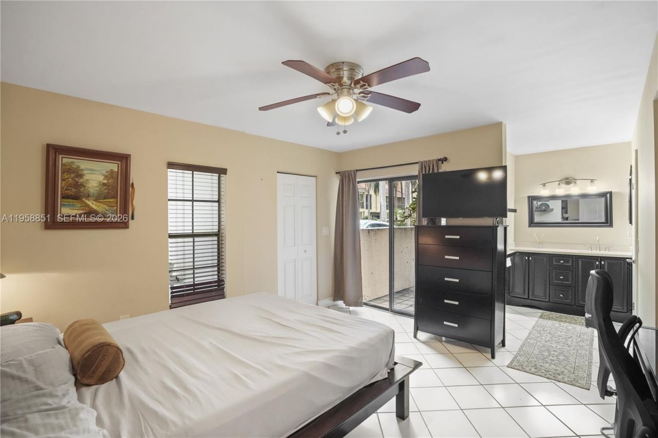 12930 SW 88th Ter, Unit A-104, Miami, FL 33186 Photo