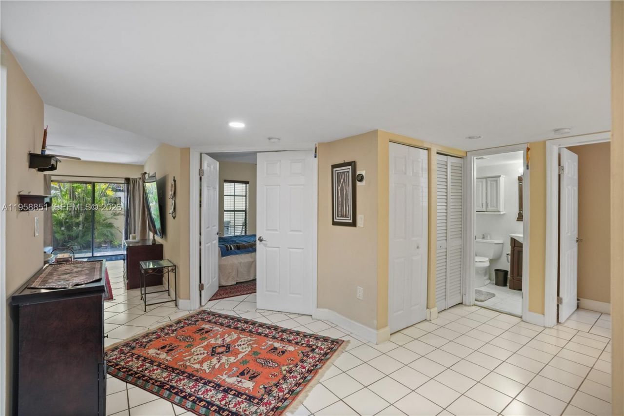 12930 SW 88th Ter, Unit A-104, Miami, FL 33186 Photo