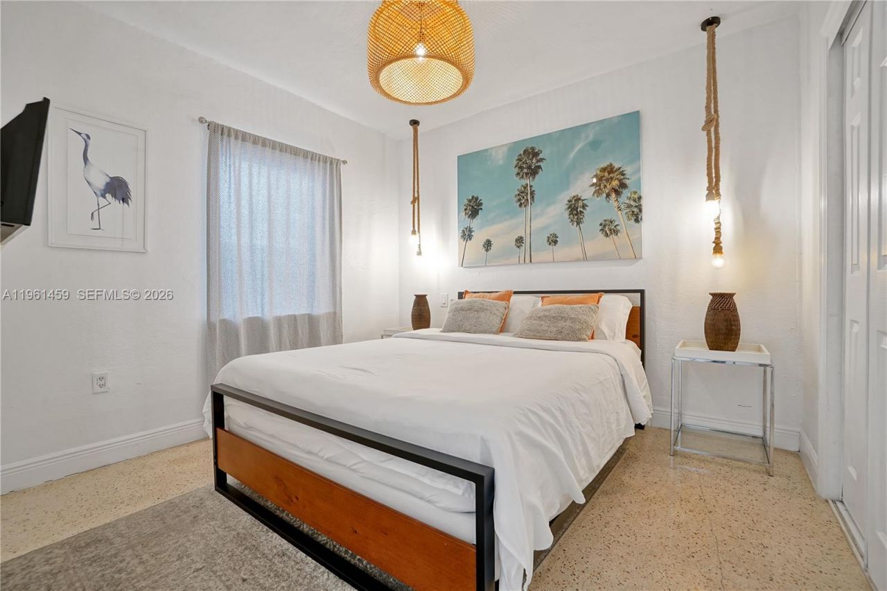 7 NE 50th St , Miami, FL 33137 Photo