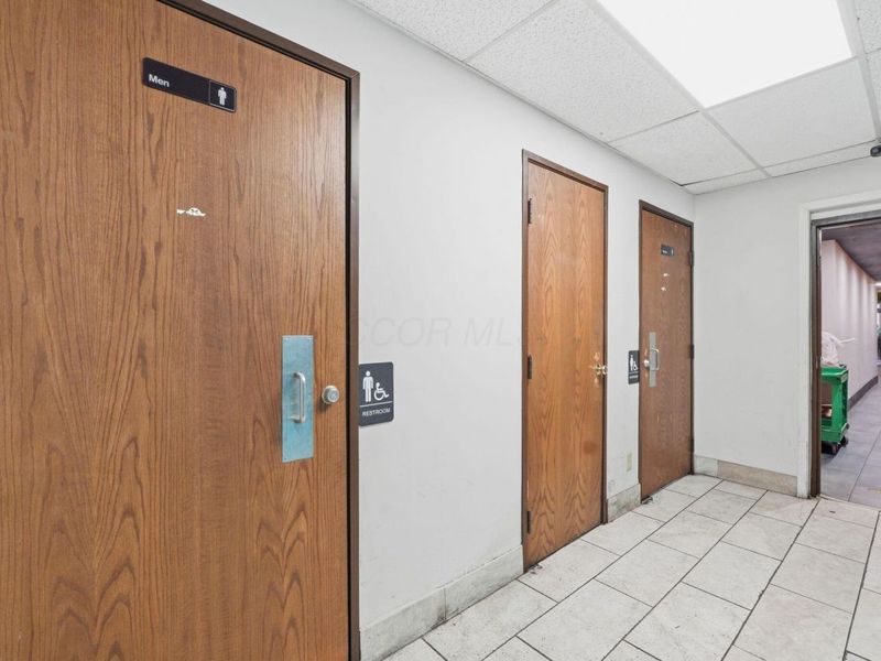 330 S High Street, Columbus, OH 43215 Photo 14