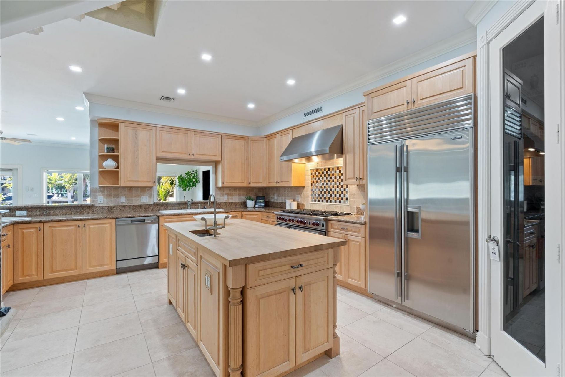 59 Hendricks Isle, Fort Lauderdale, FL 33301 Photo