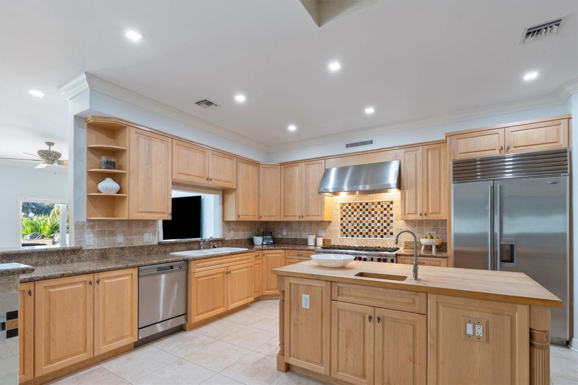 59 Hendricks Isle, Fort Lauderdale, FL 33301 Photo