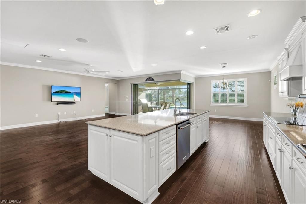 11807 Dixon Dr, Fort Myers, FL 33913 Photo