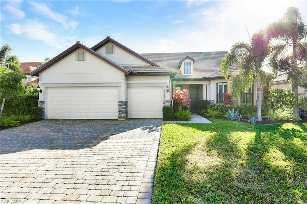 11807 Dixon Dr, Fort Myers, FL 33913 Photo