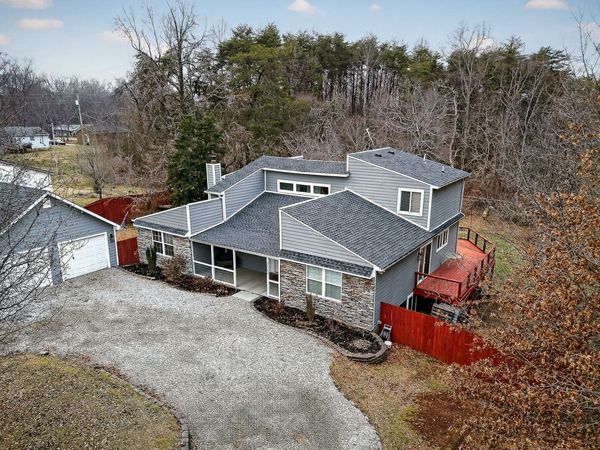 5036 Village Rd, Cookeville, TN 38506