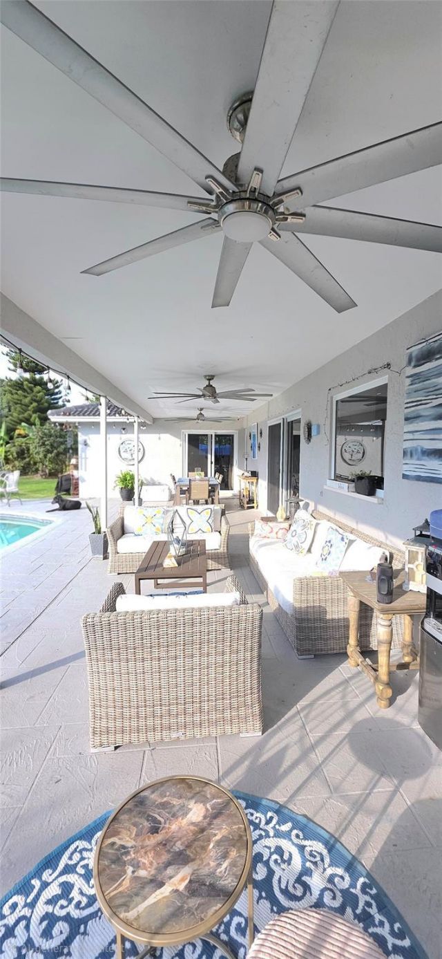 688 NW 100th Lane, Coral Springs, FL 33071 Photo