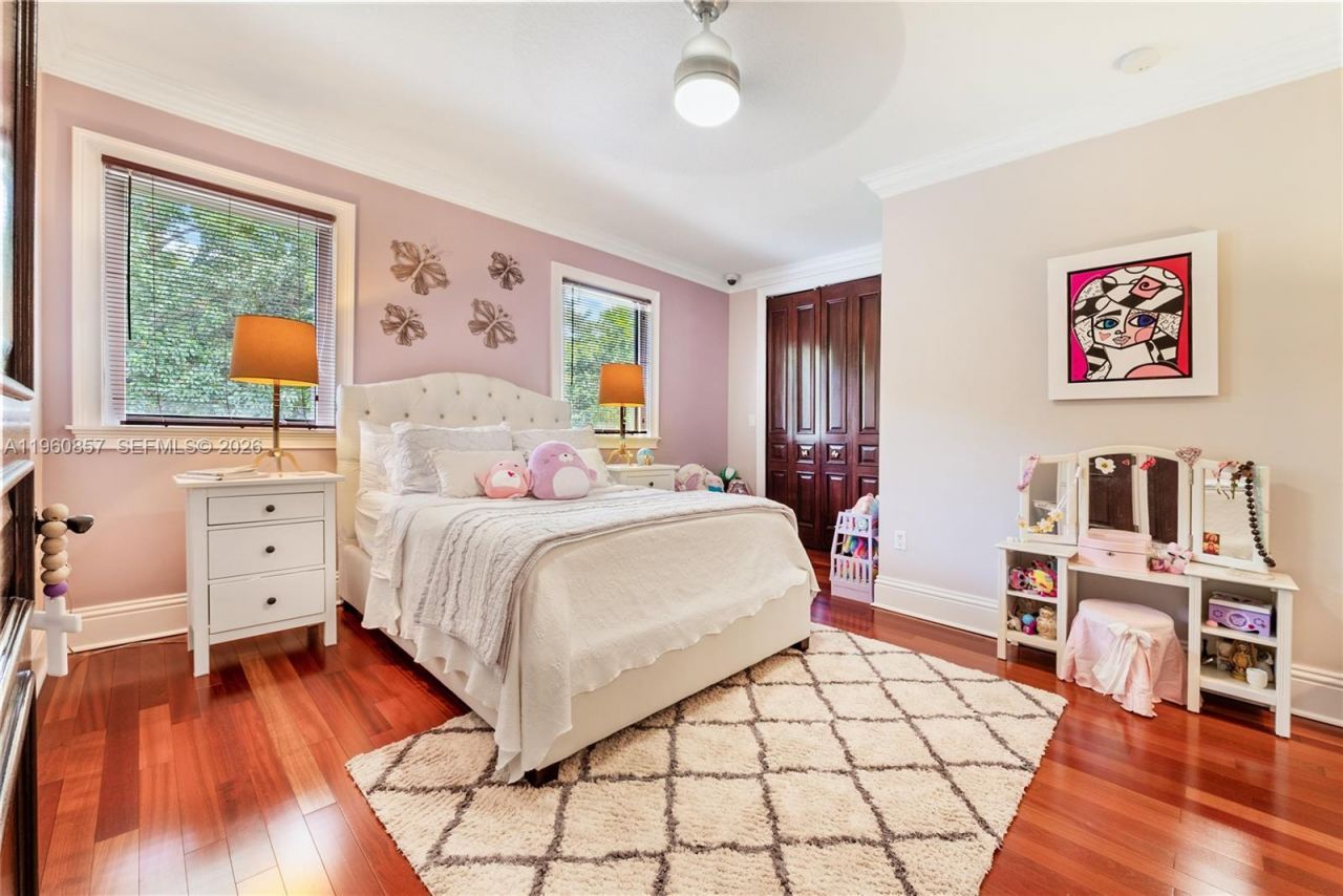 5621 SW 68th Ct, Miami, FL 33143 Photo