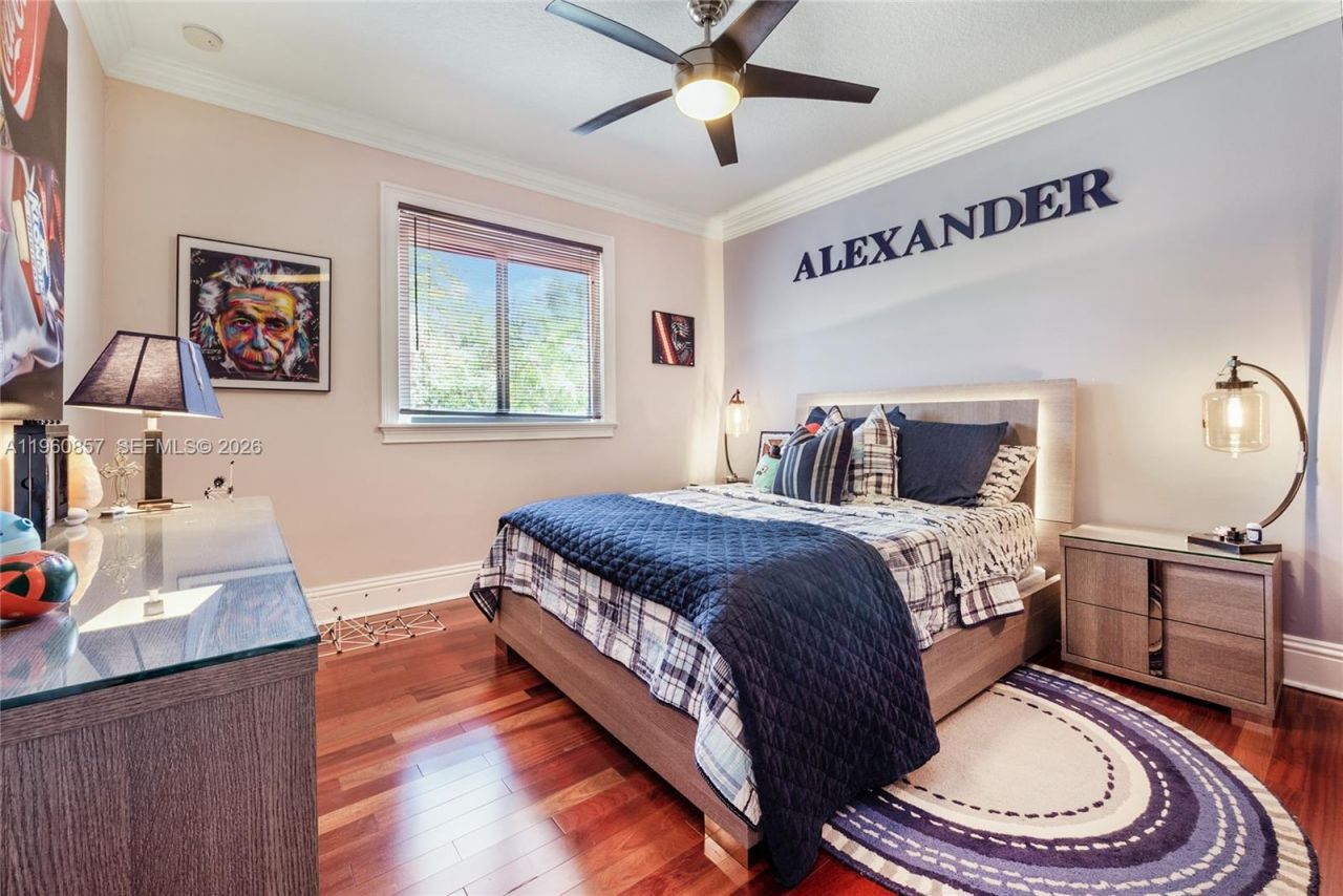 5621 SW 68th Ct, Miami, FL 33143 Photo