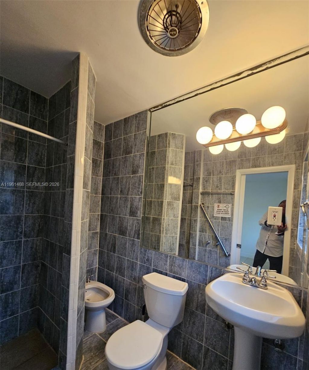 345 Malaga Ave, Coral Gables, FL 33134 Photo