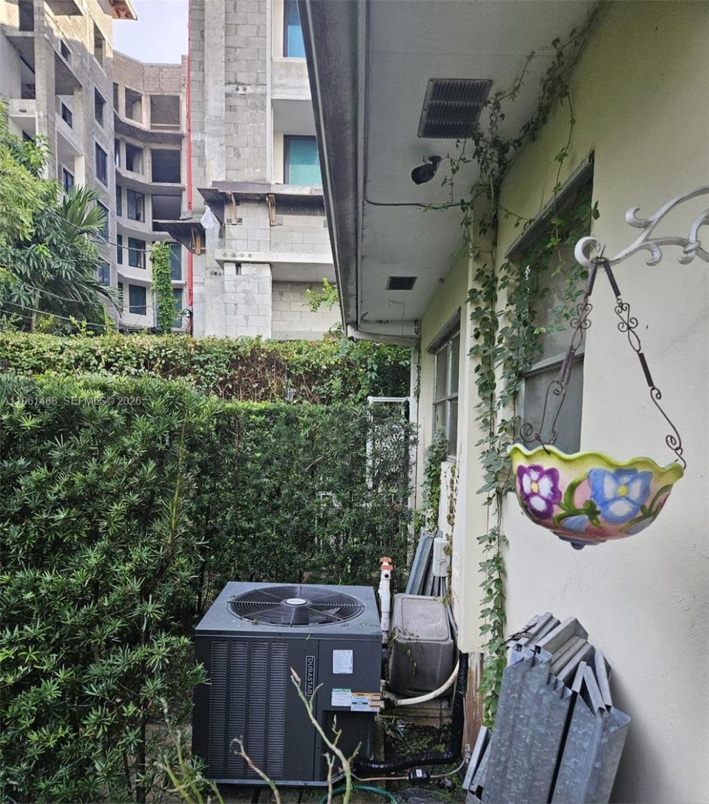 345 Malaga Ave, Coral Gables, FL 33134 Photo