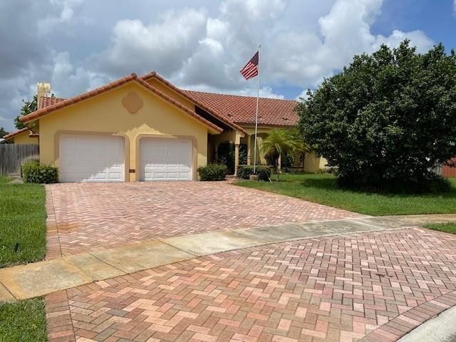 1721 NW 96th Avenue, Plantation, FL 33322 Photo