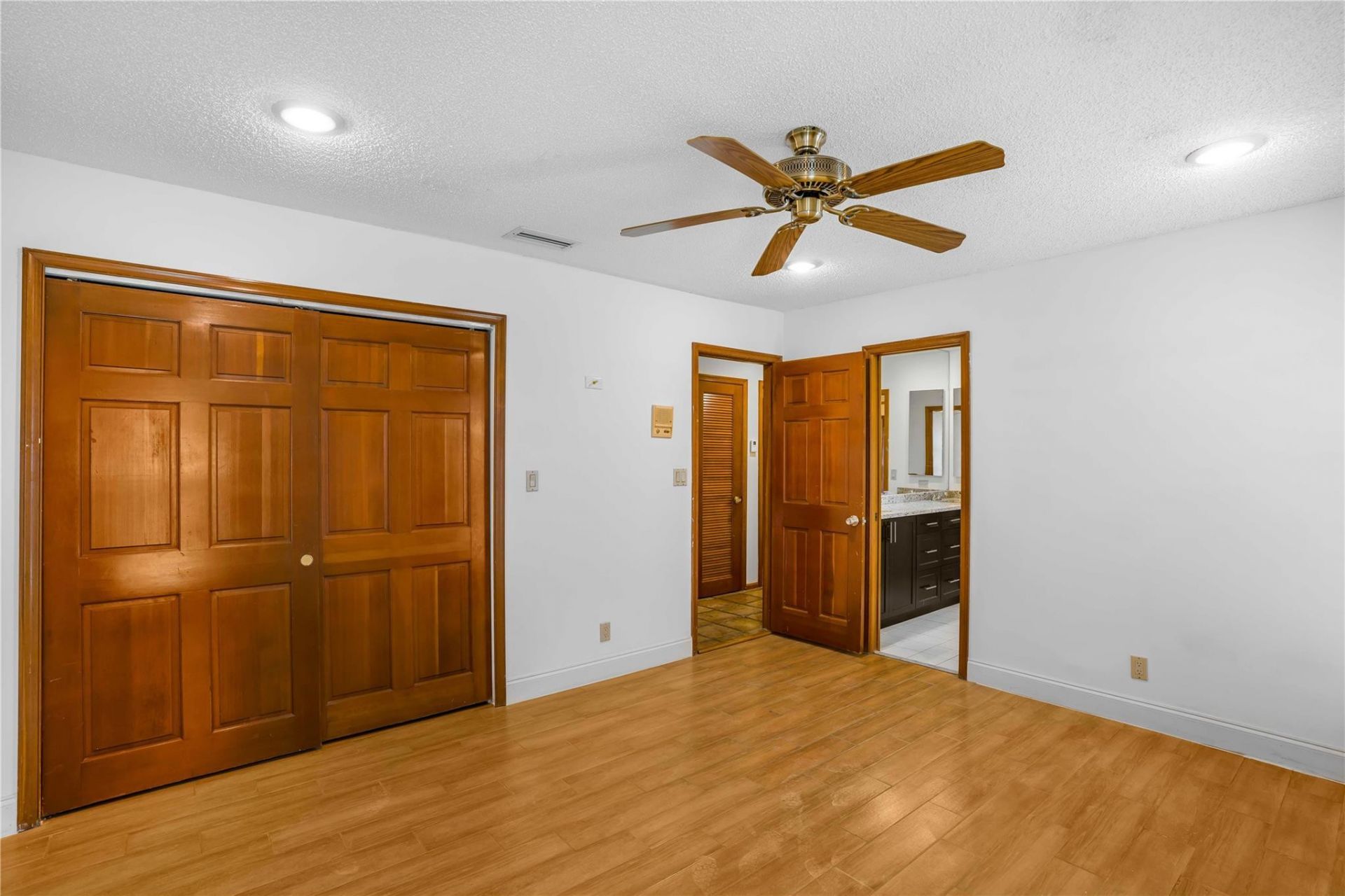 1721 NW 96th Avenue, Plantation, FL 33322 Photo