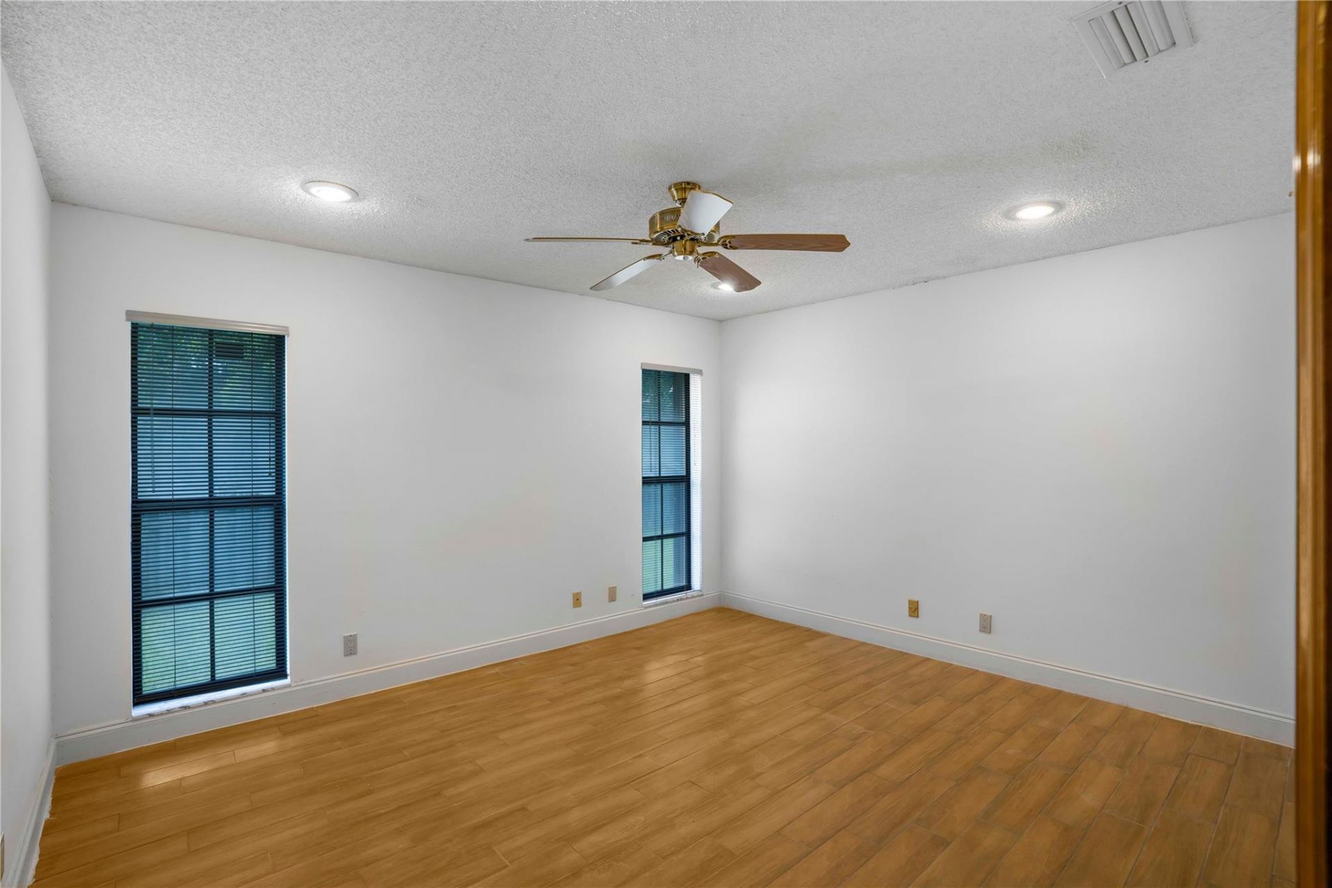 1721 NW 96th Avenue, Plantation, FL 33322 Photo