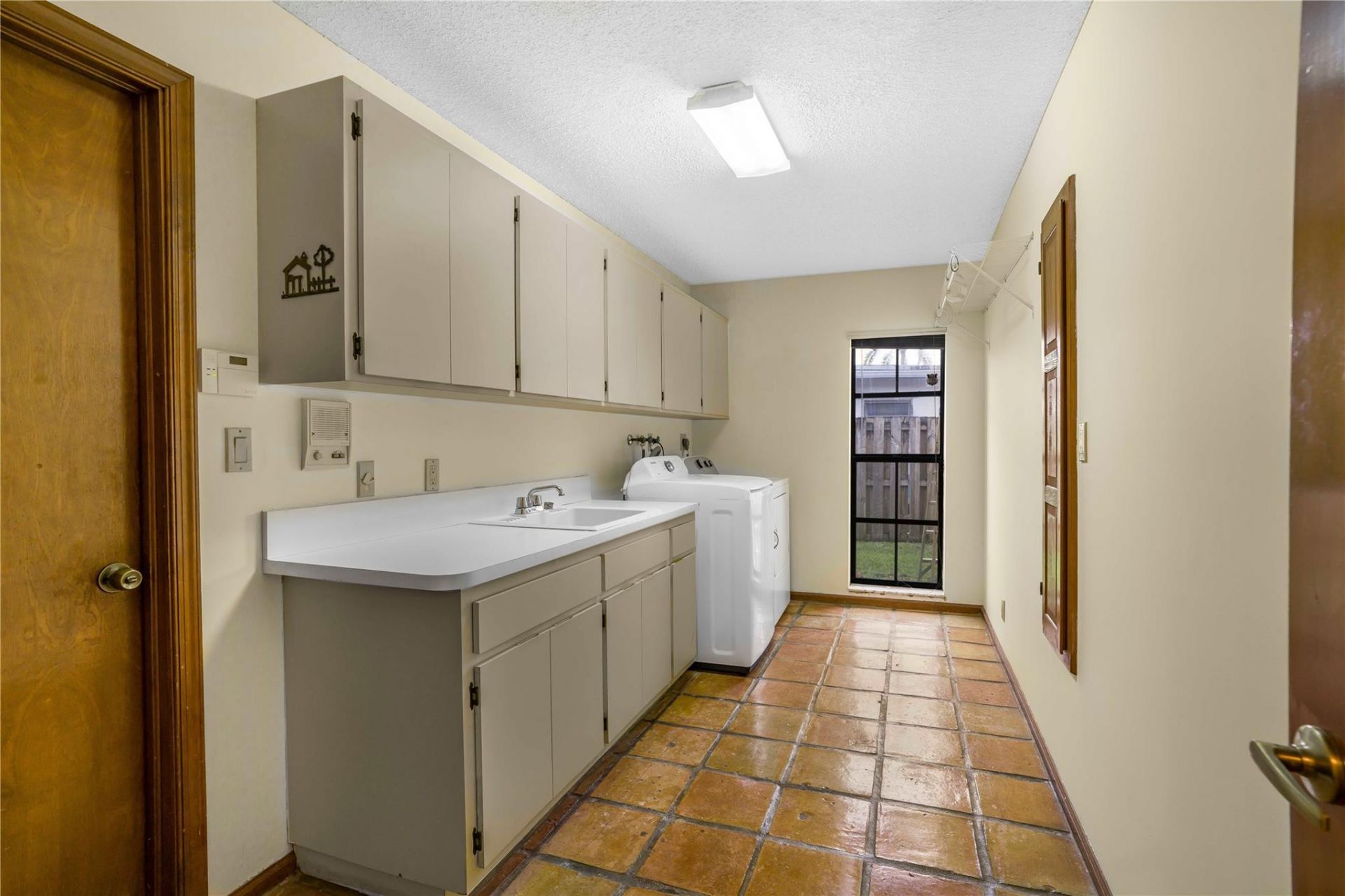 1721 NW 96th Avenue, Plantation, FL 33322 Photo