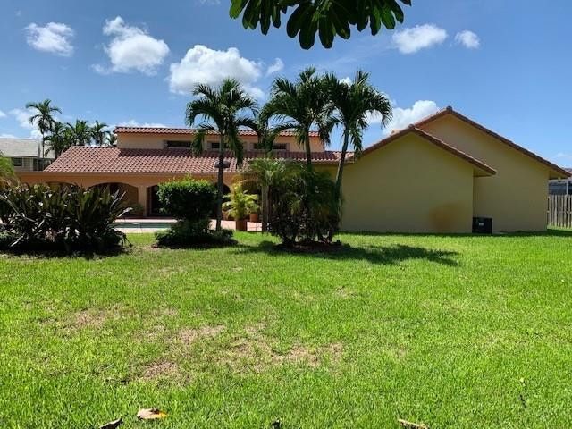 1721 NW 96th Avenue, Plantation, FL 33322 Photo