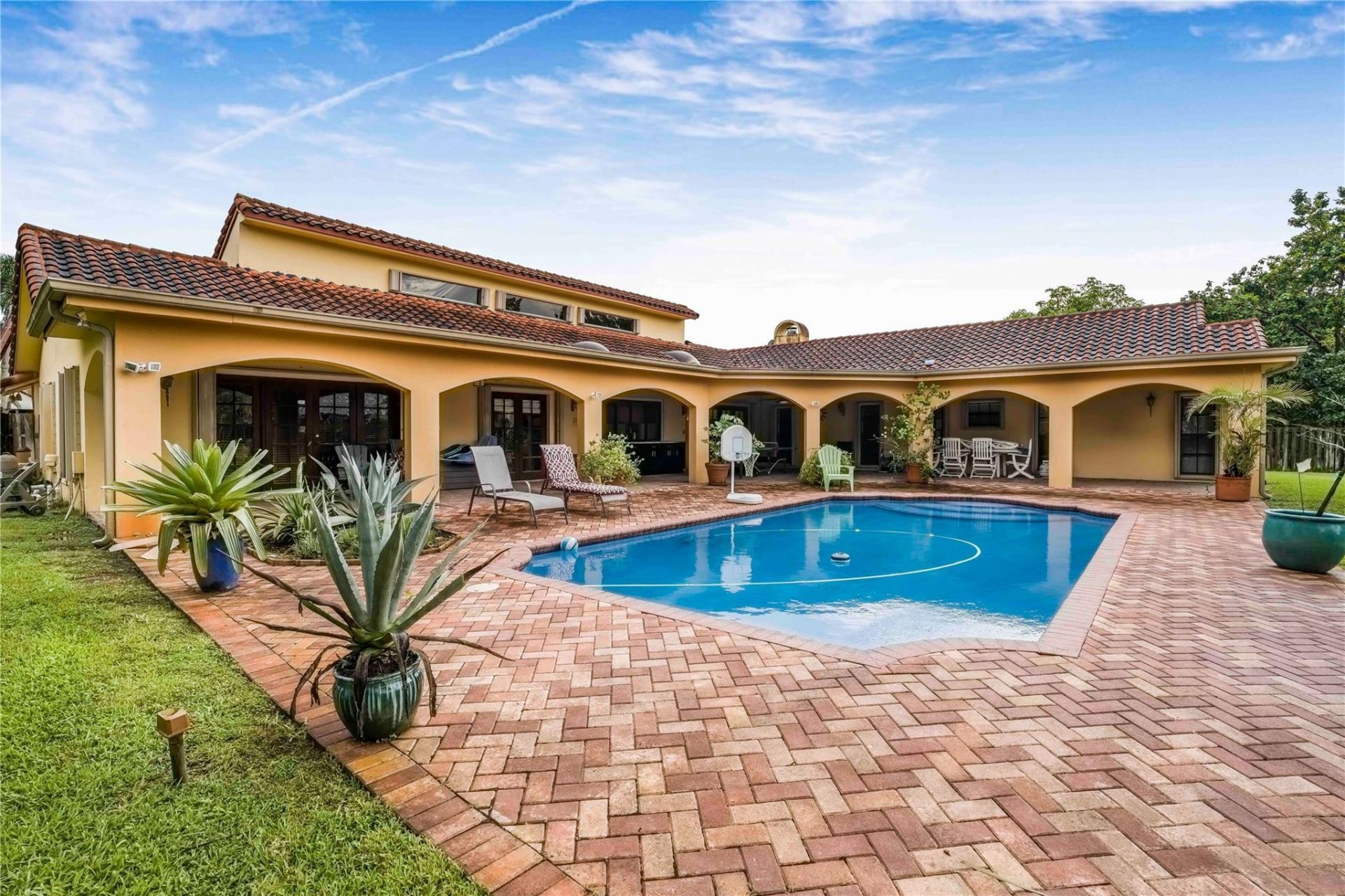 1721 NW 96th Avenue, Plantation, FL 33322 Photo