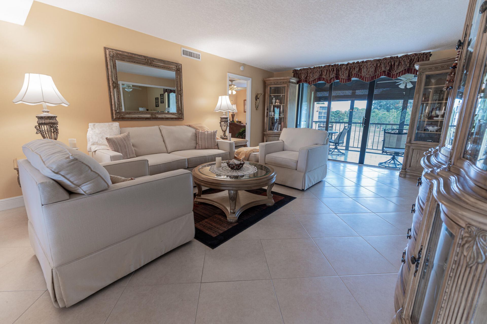 5390 Woodland Lakes Drive, Unit 201, Palm Beach Gardens, FL 33418 Photo