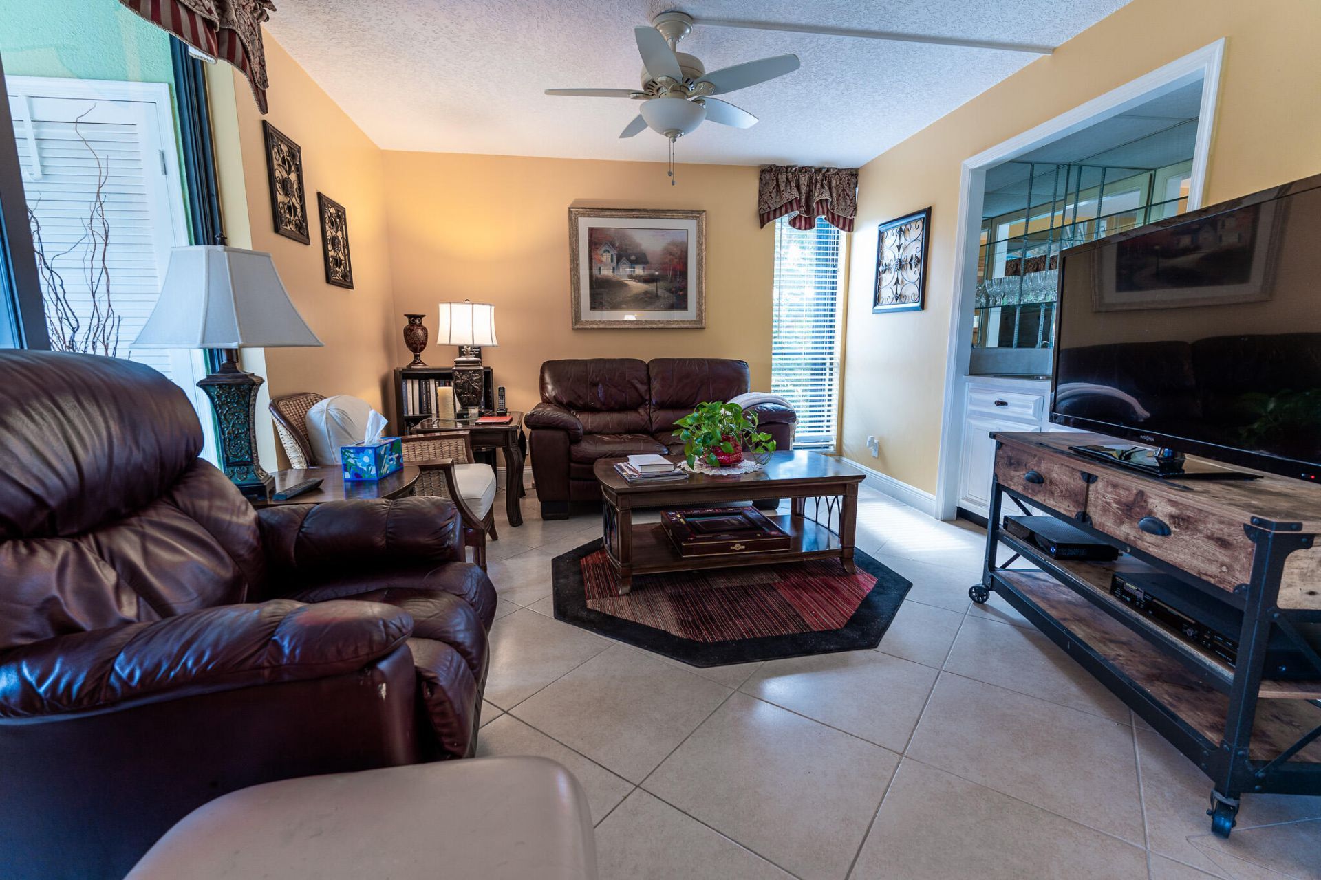 5390 Woodland Lakes Drive, Unit 201, Palm Beach Gardens, FL 33418 Photo