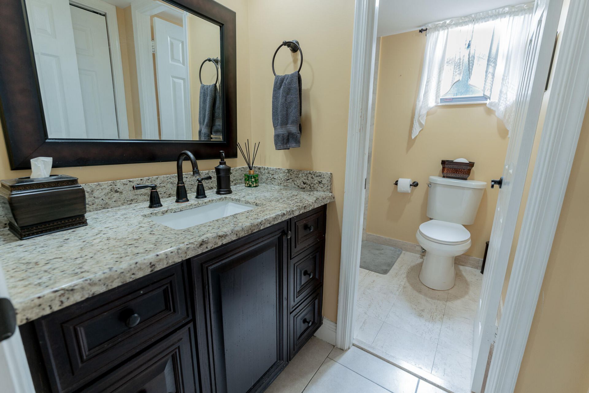 5390 Woodland Lakes Drive, Unit 201, Palm Beach Gardens, FL 33418 Photo