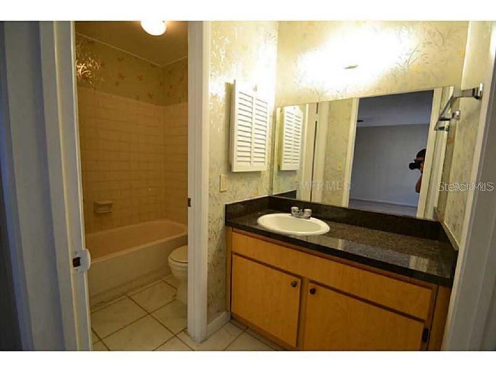 720 100th Avenue N, Unit 203, Saint Petersburg, FL 33702 Photo