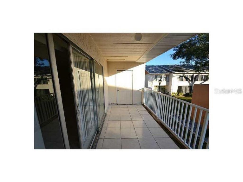 720 100th Avenue N, Unit 203, Saint Petersburg, FL 33702 Photo
