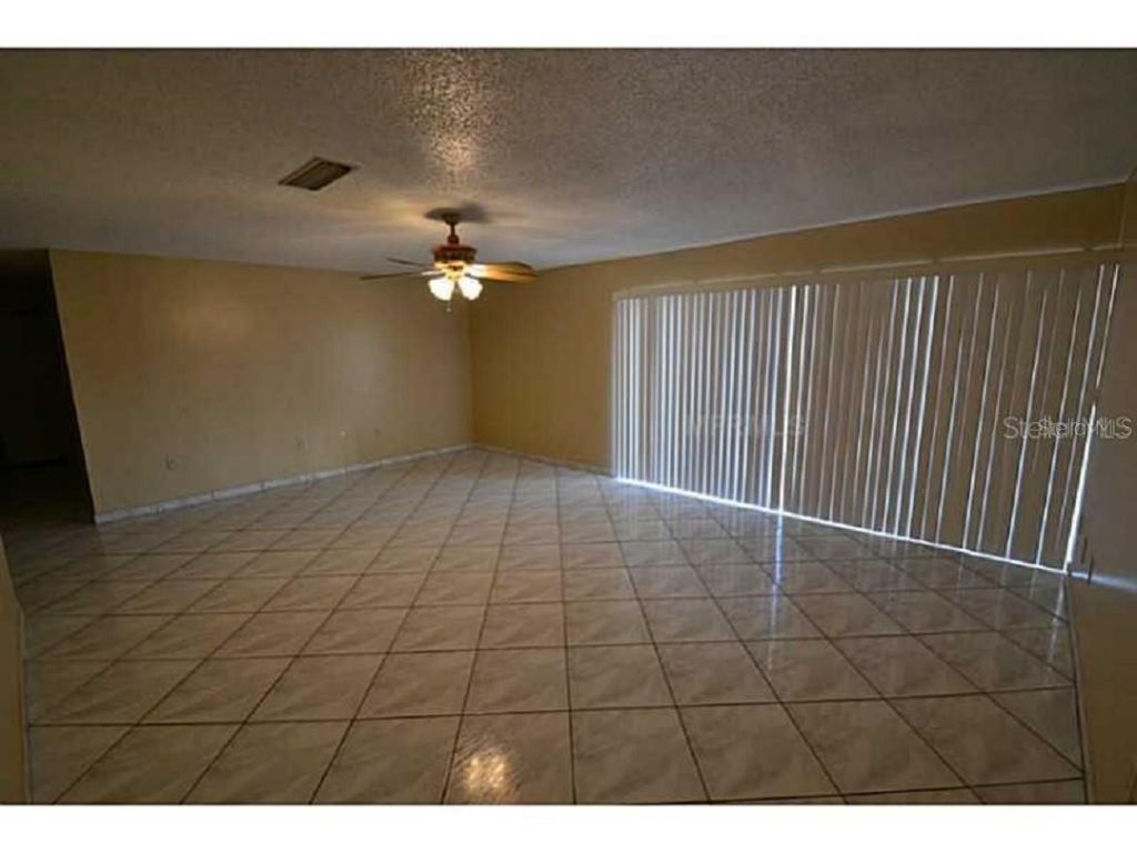 720 100th Avenue N, Unit 203, Saint Petersburg, FL 33702 Photo