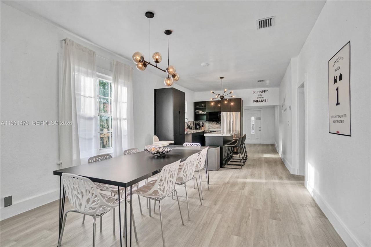 473 NE 61st St , Miami, FL 33137 Photo