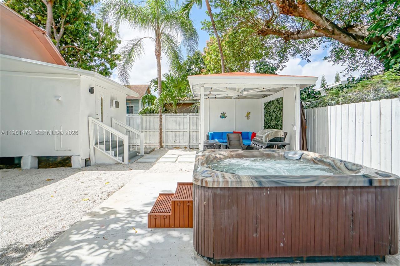 473 NE 61st St , Miami, FL 33137 Photo