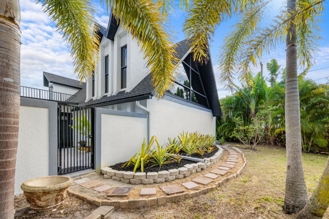 12991 Iona Rd, Fort Myers, FL 00000 Photo