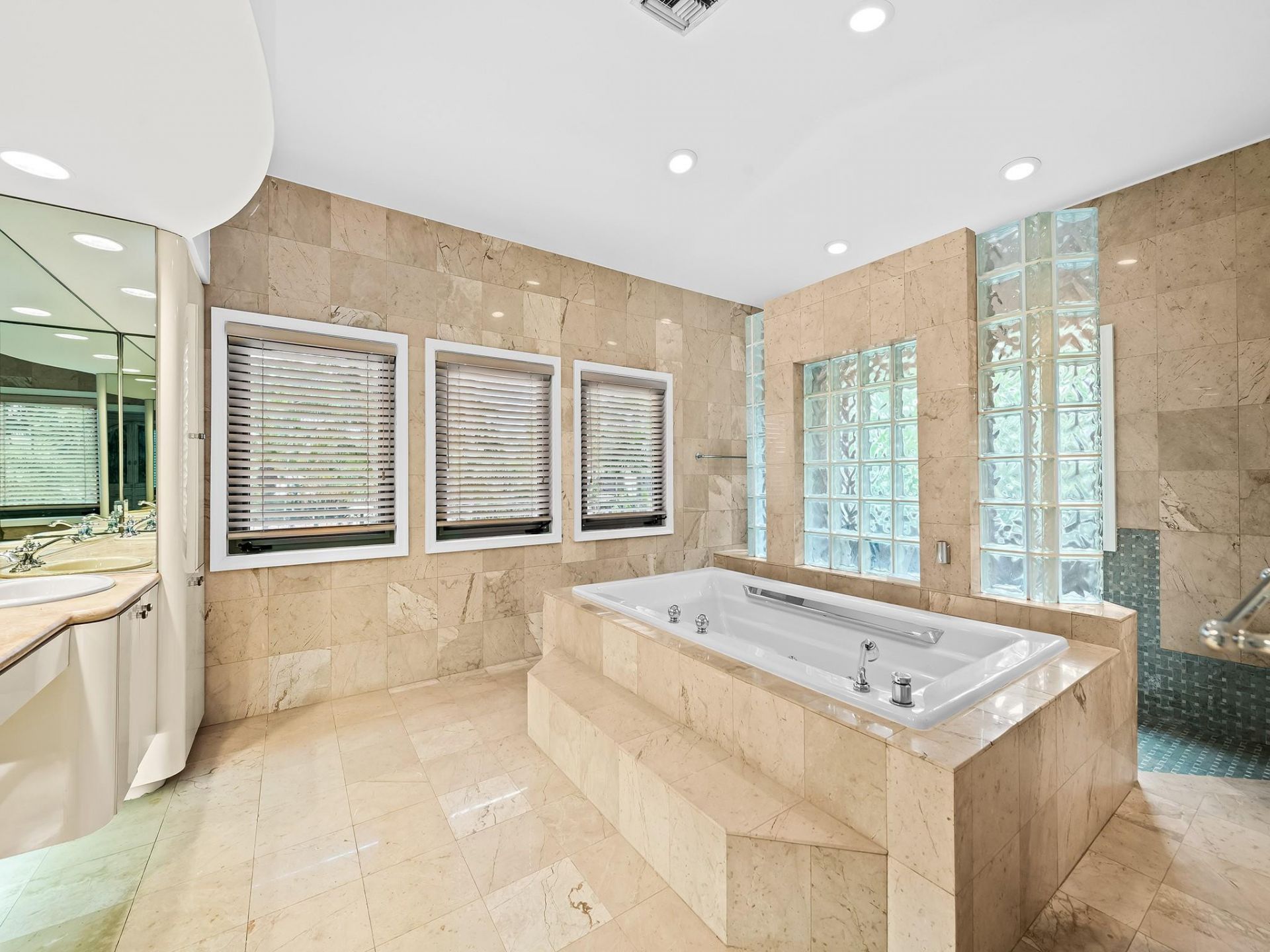 347 Poinciana Drive, Fort Lauderdale, FL 33301 Photo