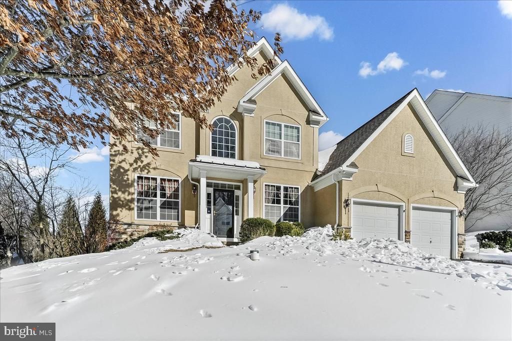 2932 Avebury Stone Circle, Downingtown, PA 19335 Main Photo