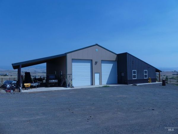 2193 Apple Lane, Mesa, ID 83643