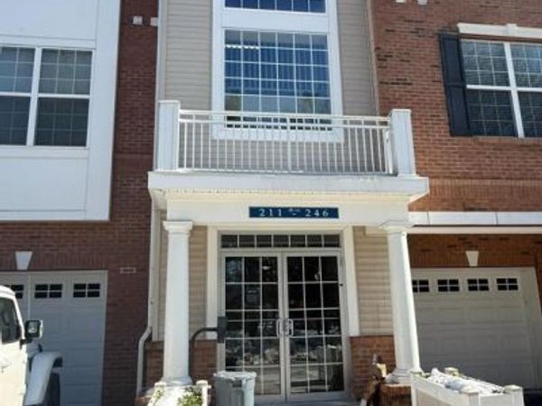 224 BREEDERS CUP DRIVE, CHERRY HILL, NJ 08002