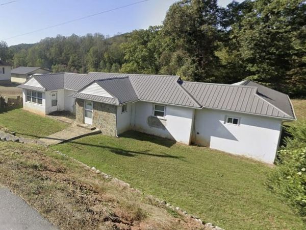 55 Hill ST, Fieldale, VA 24089