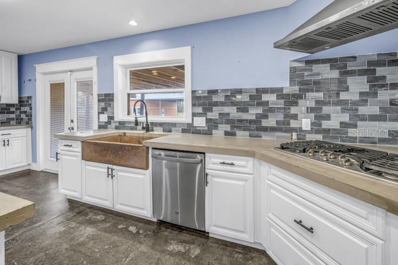 8521 Ehren Cutoff, Land O Lakes, FL 34639 Photo