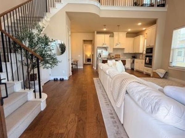 8044 Thomas Crossing, North Richland Hills, TX 76180